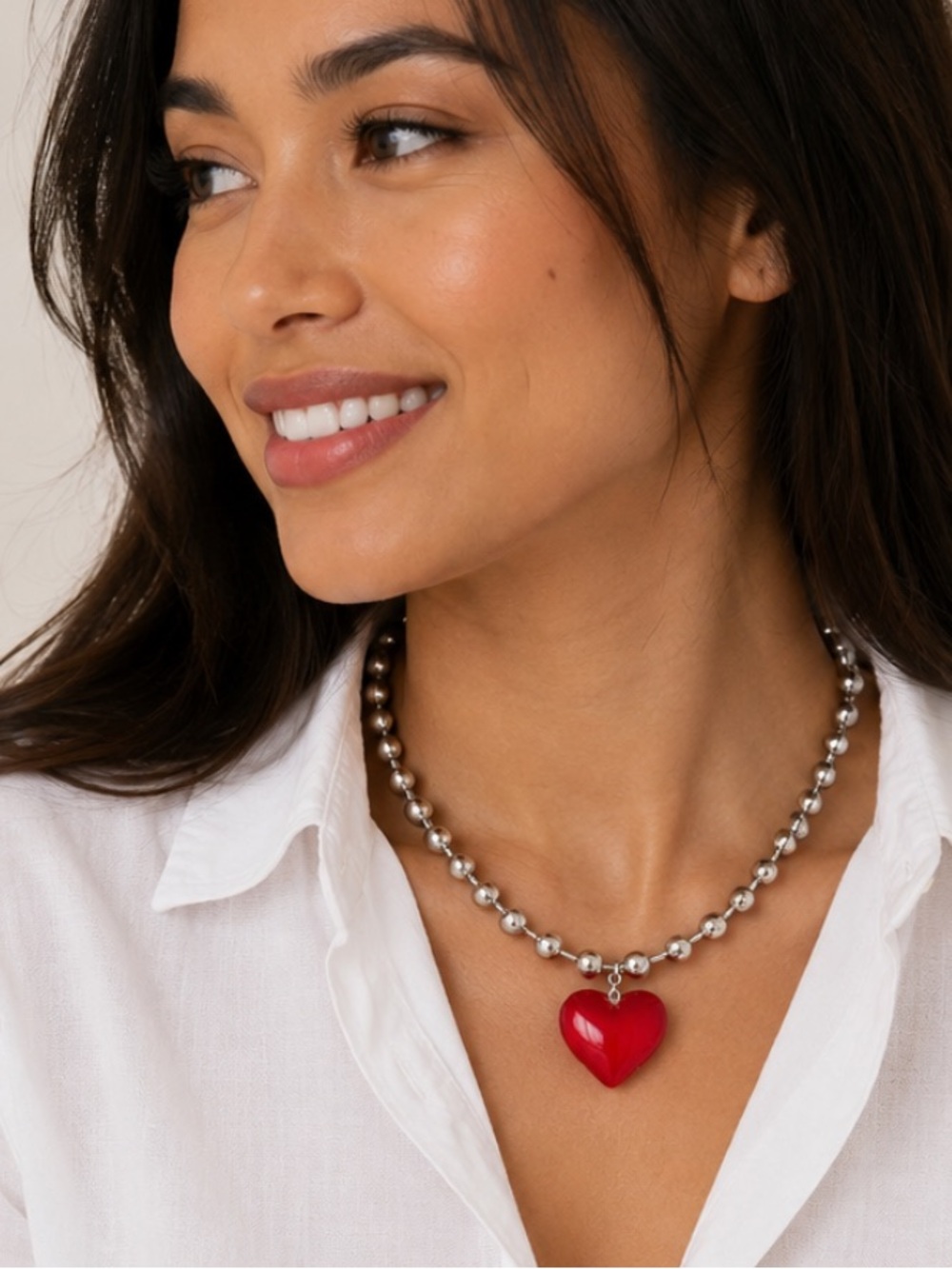 New! Silver Y2K Red Heart Beaded Chain Necklace NWOT